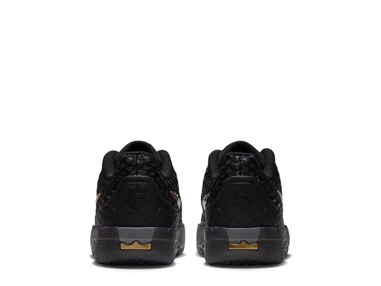 LeBron Witness X Basketball Shoe - Kids'