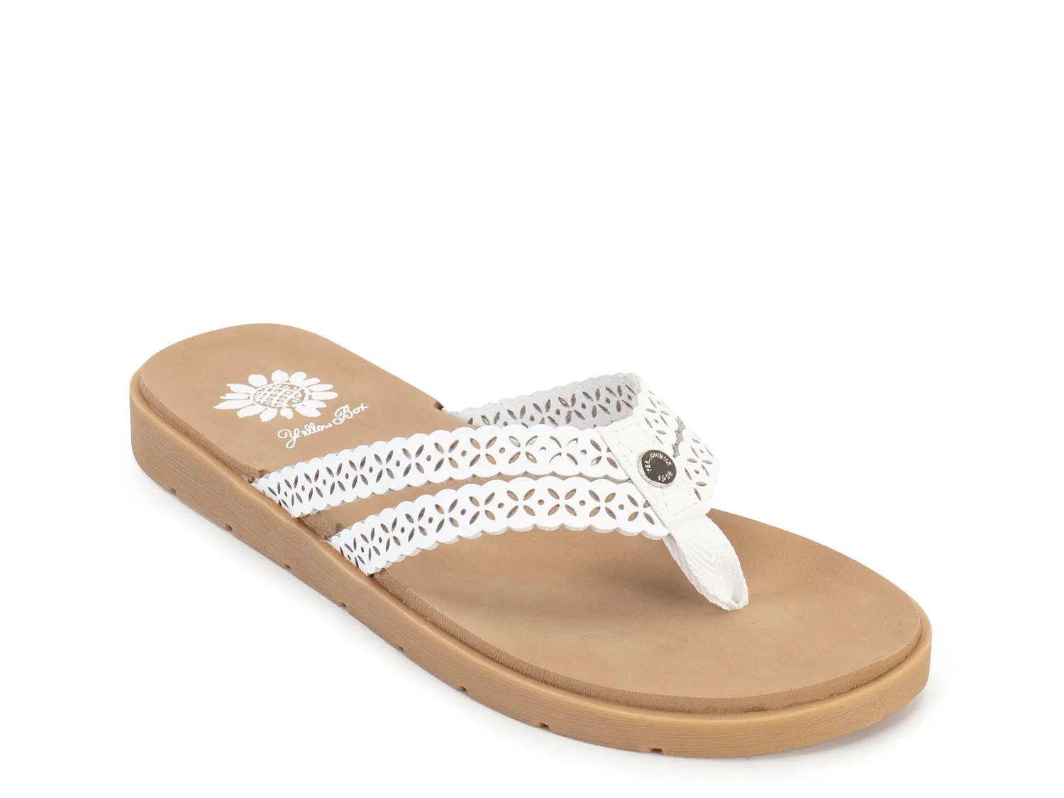 Yellow Box Fawn Sandal | Women's | White | Size 6.5 | Sandals