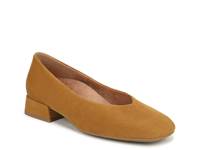 Petra Pump Golden Brown view