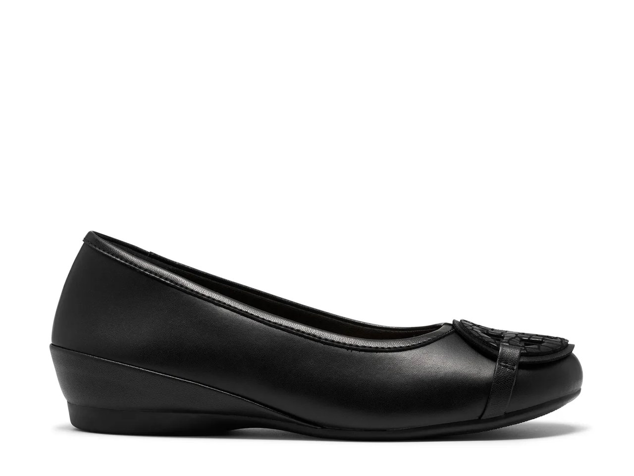 Cathrynn Luna Flat