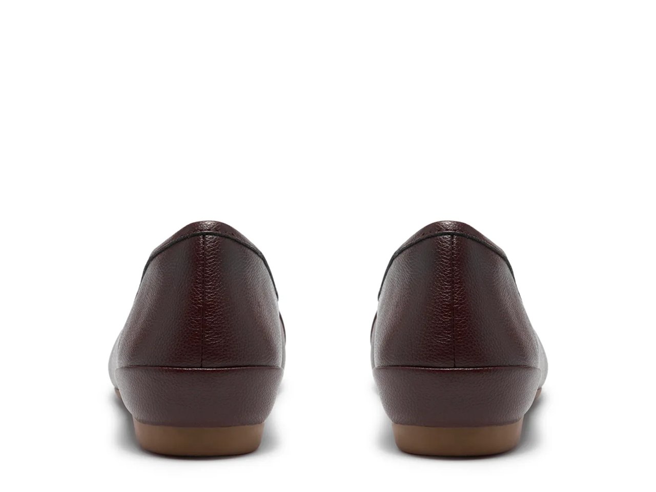 Cathrynn Luna Flat
