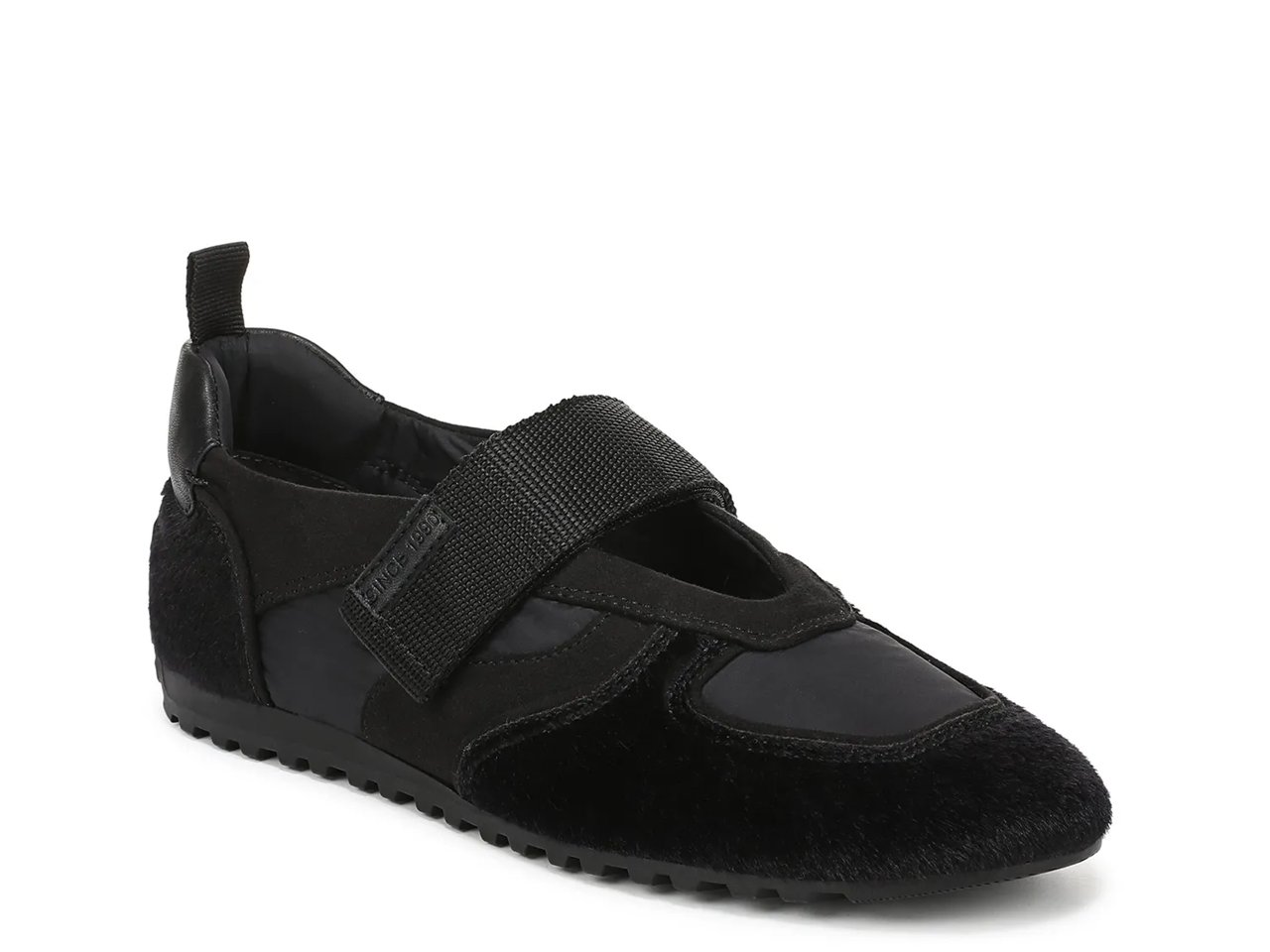 Raina Sneaker