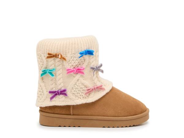 Click to shop girls' shoes at DSW Designer Shoe Warehouse.