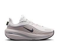 Winflo 12 GORE-TEX Waterproof Running Shoe - Women's Grey/Pink view