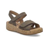 Evita 03 Wedge Sandal Taupe view