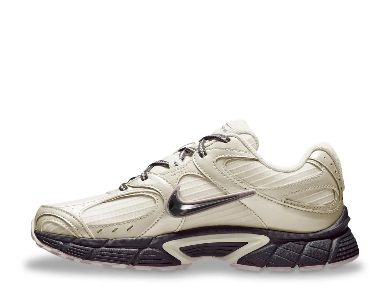 V5 RNR Sneaker - Women's
