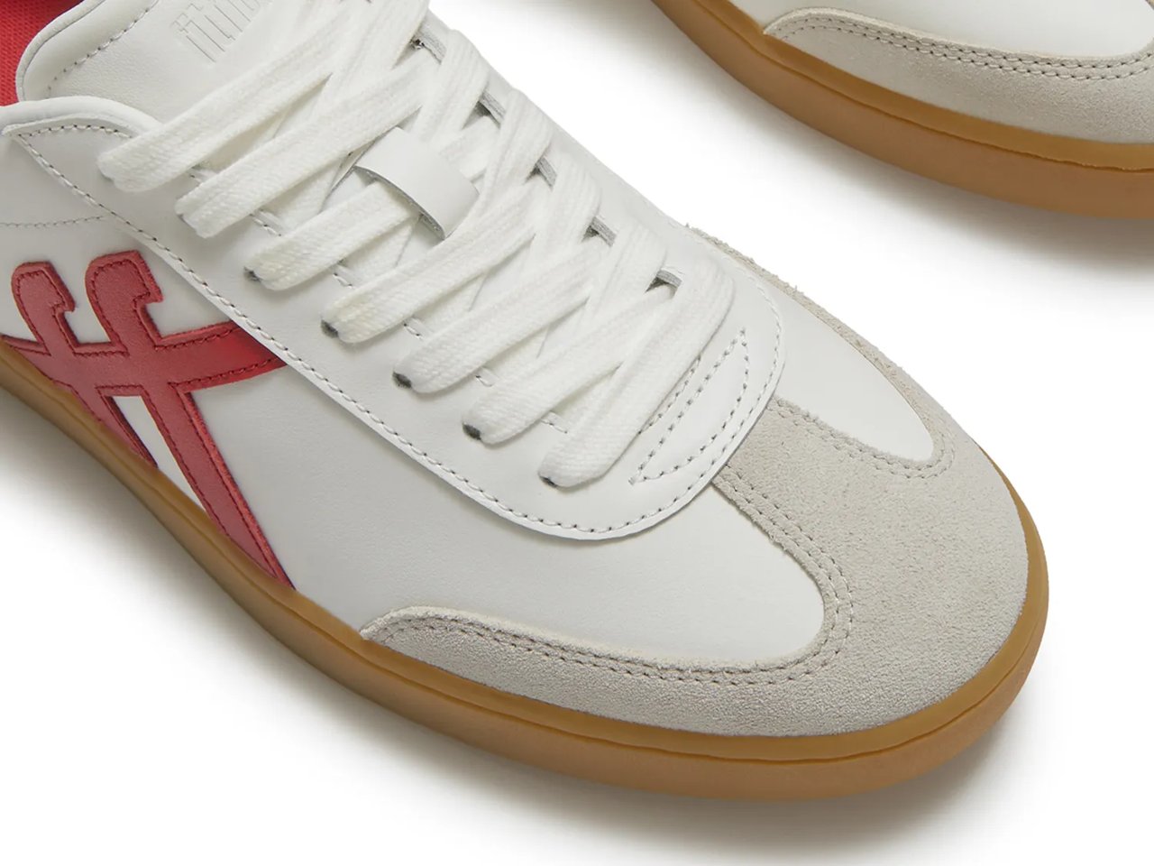 Dash Sneaker
