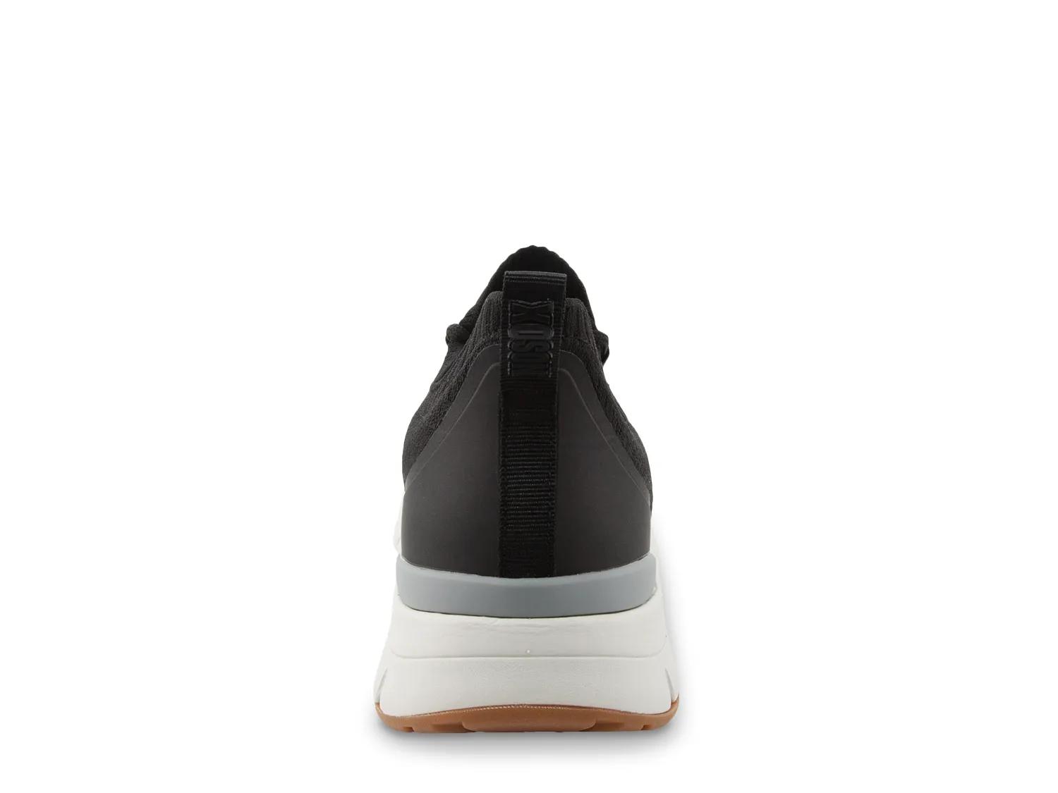 Beachside Sneaker