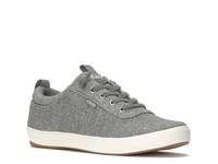 Center III Sneaker - Women's Grey view