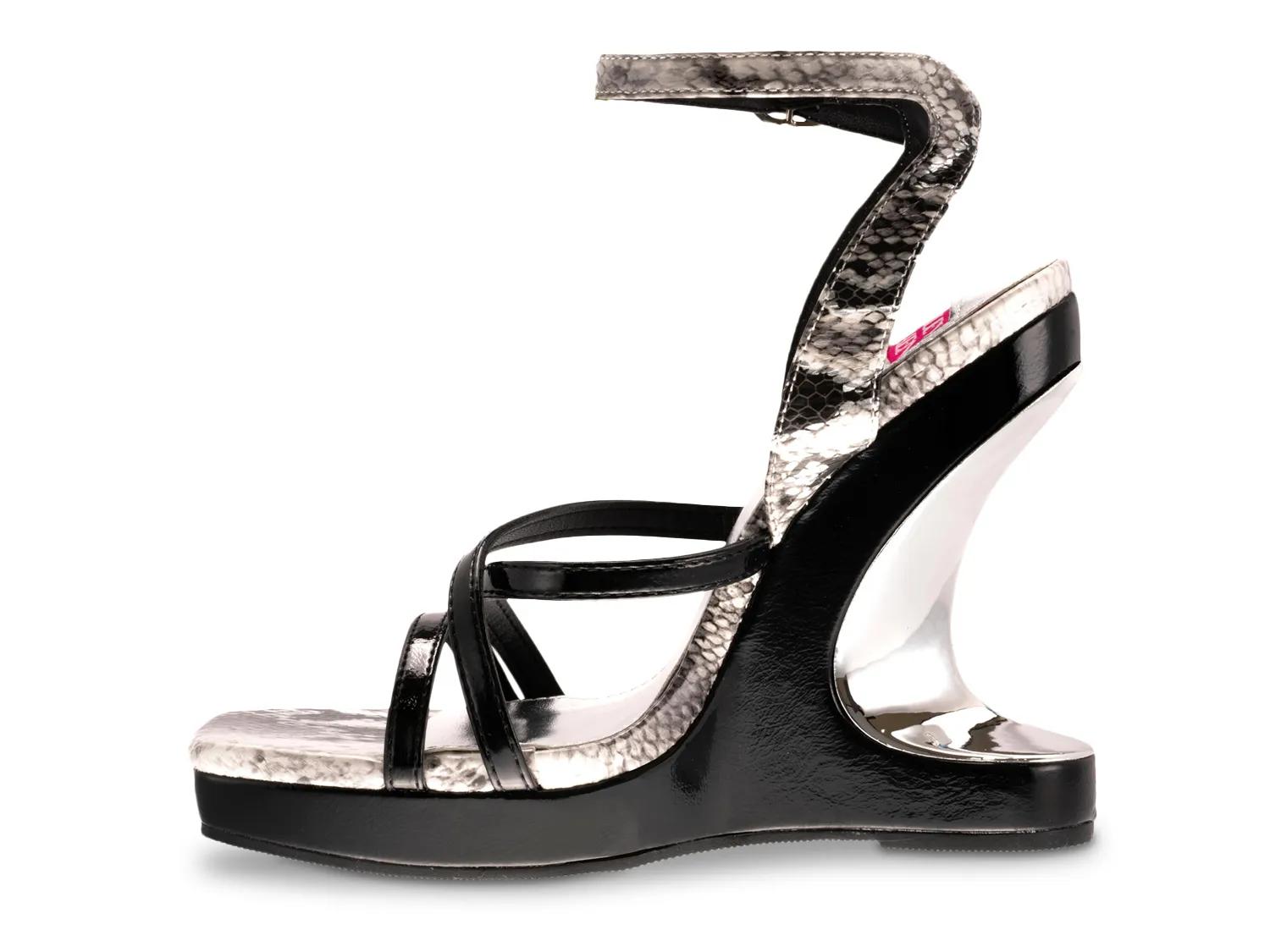 Mamamia Wedge Sandal