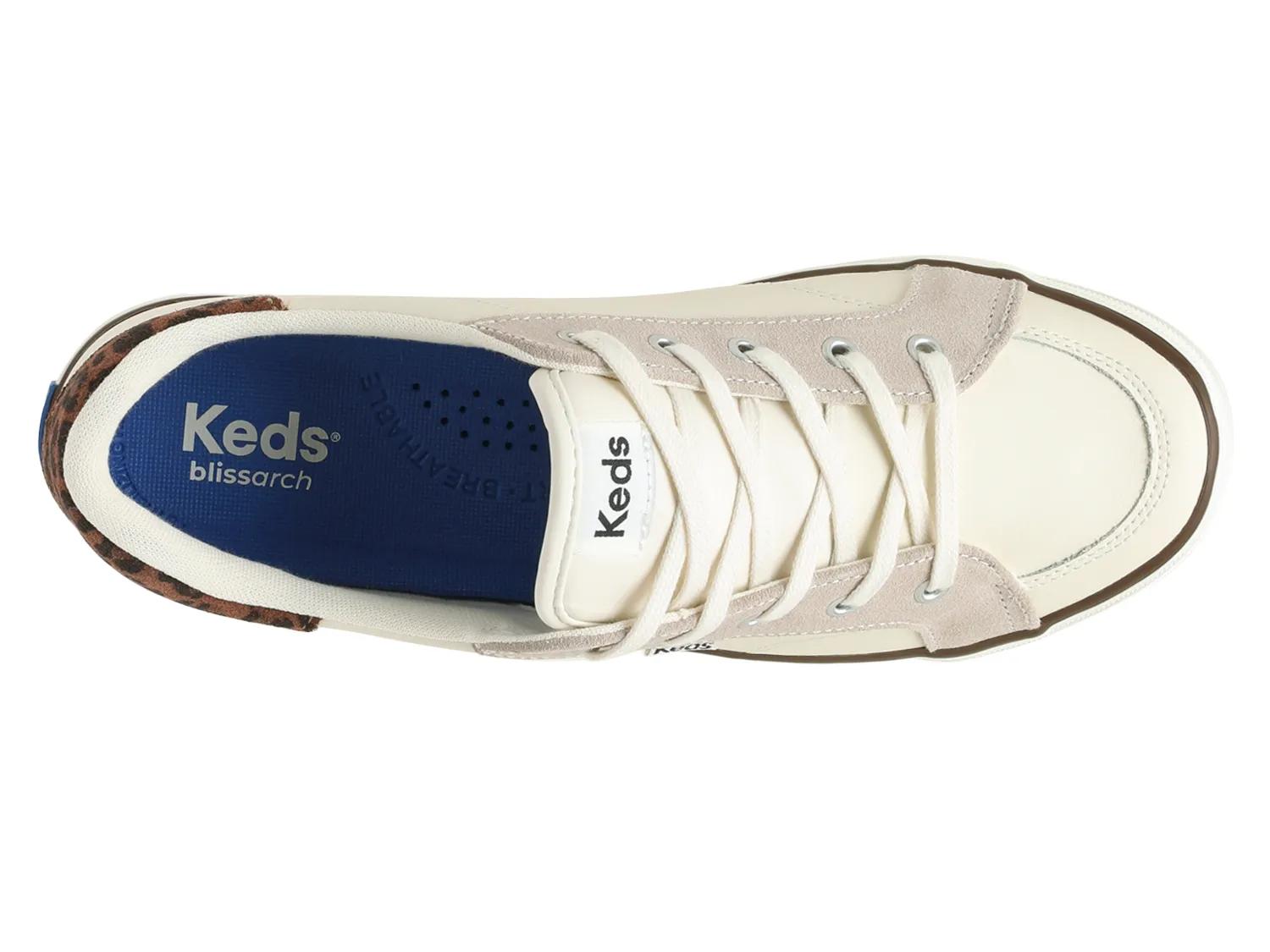 Center III Sneaker - Women's