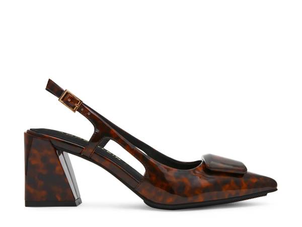 Featuring an animal print heel.