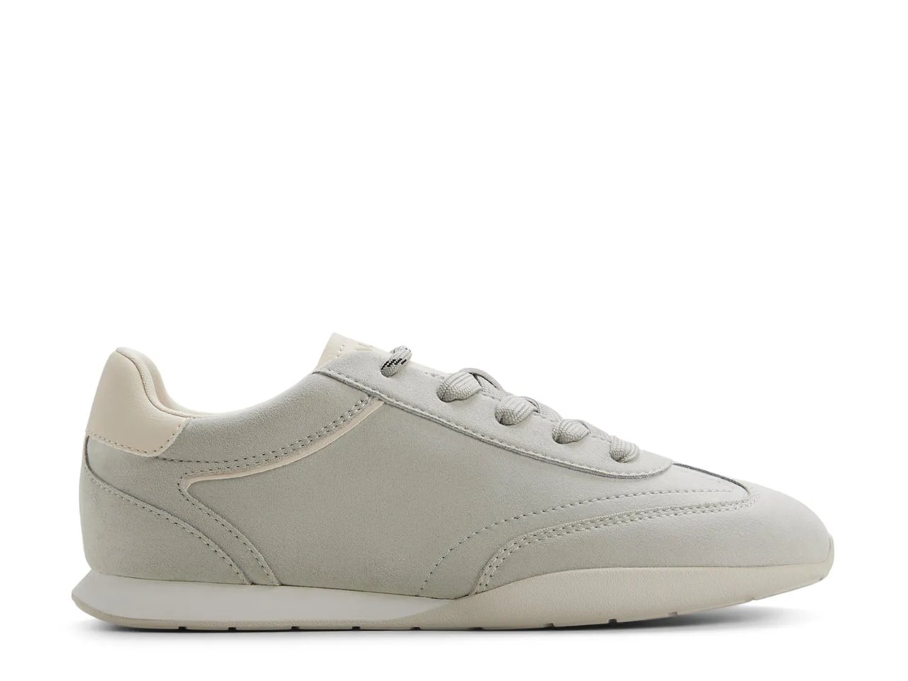 Lyvie Sneaker