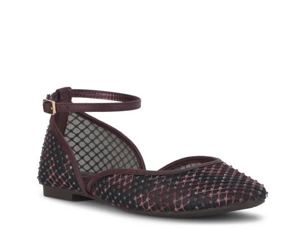 Click to shop women's Jessica Simpson Flats at DSW Designer Shoe Warehouse