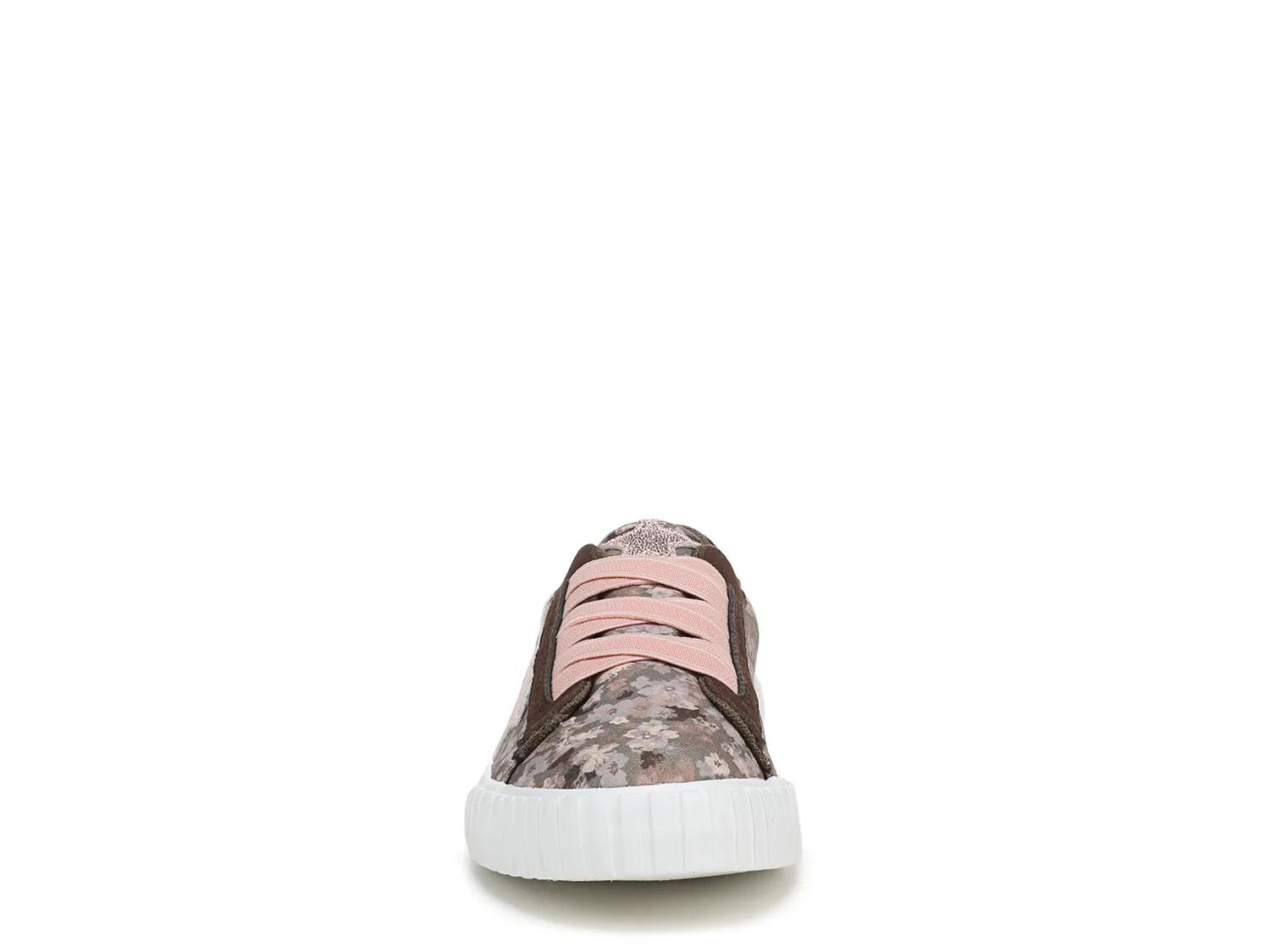 Wander On Slip-On Sneaker