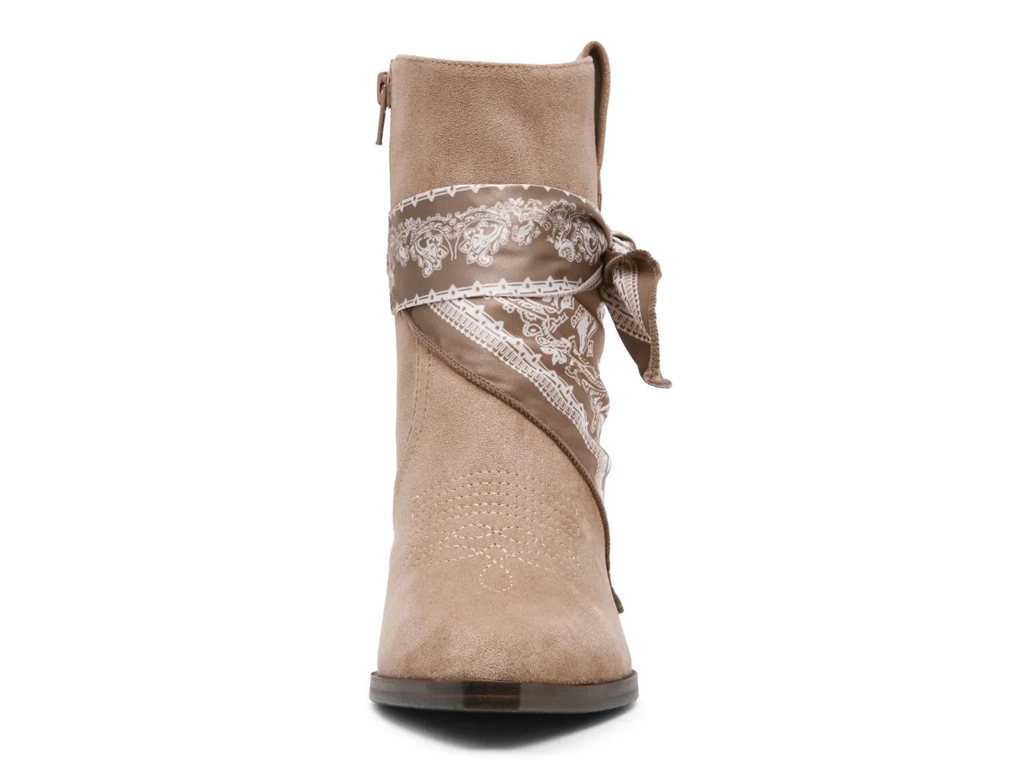Hessana Bootie