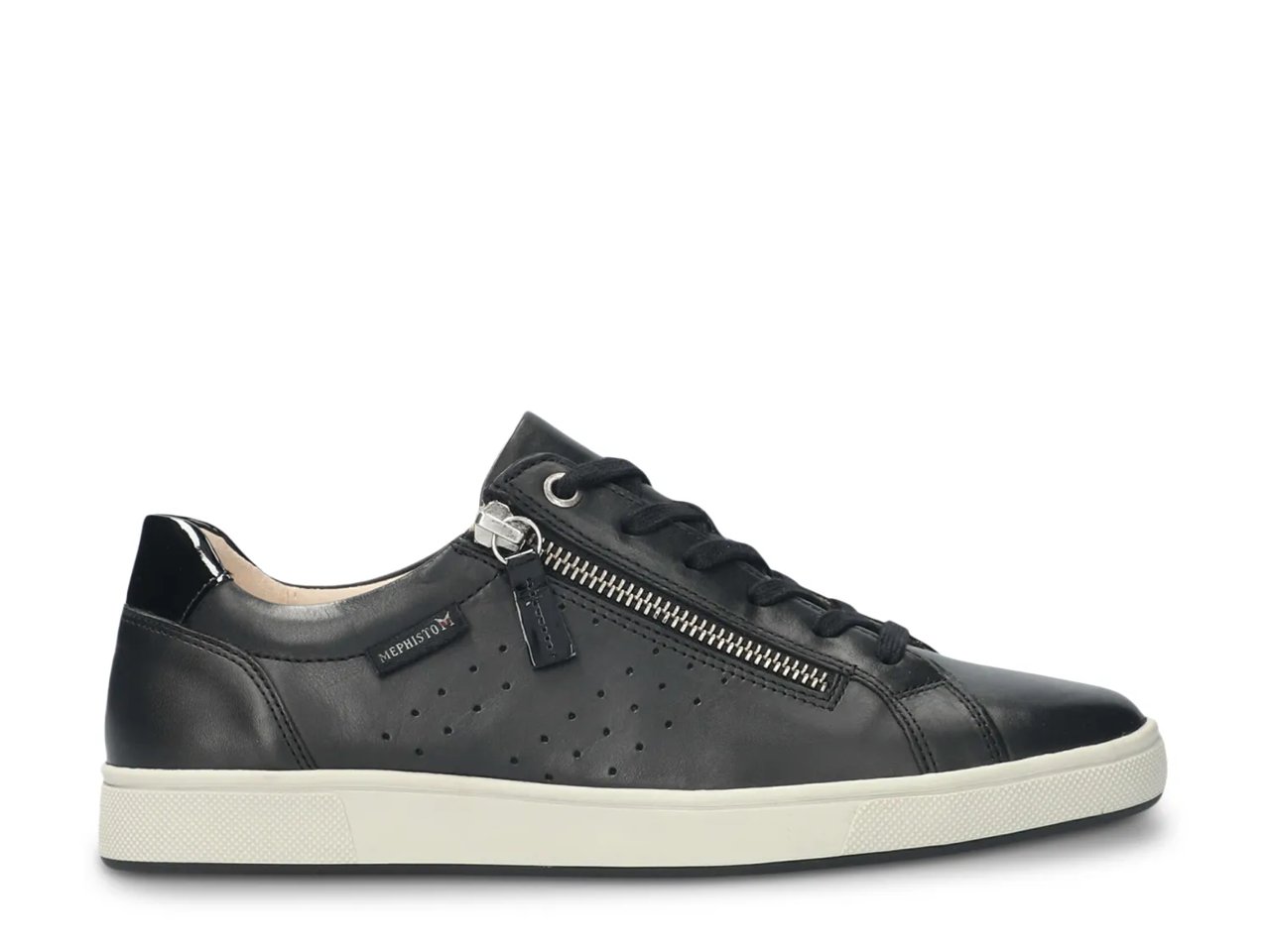 Nikita Sneaker