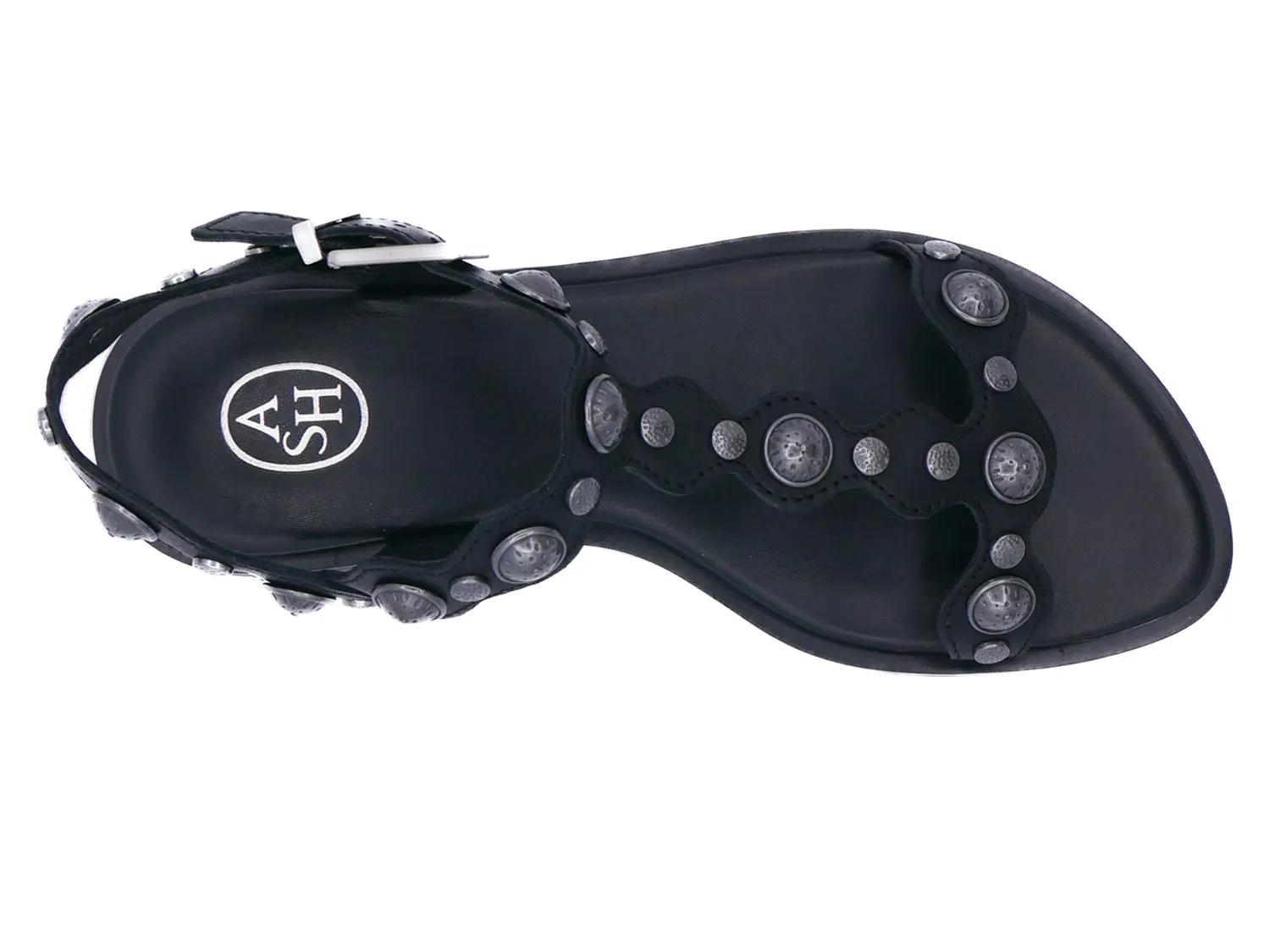 Phanny Sandal