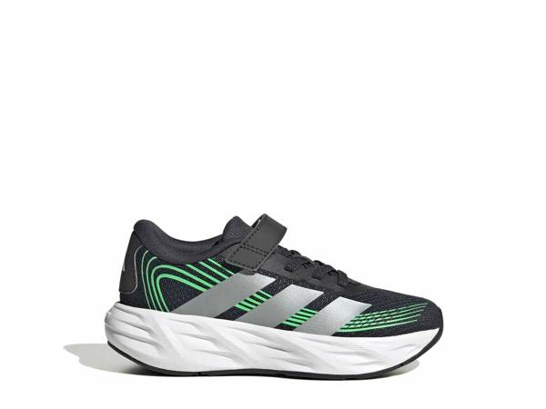 Click to shop boys slip on sneakers at DSW Designer Shoe Warehouse.