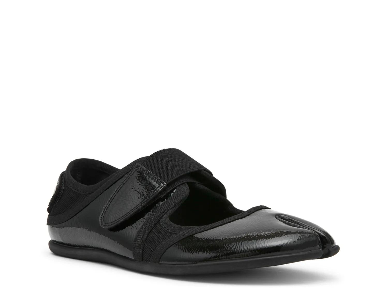 Rapid Split Toe Sneaker