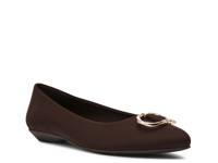 Oswego Flat Chocolate Brown view
