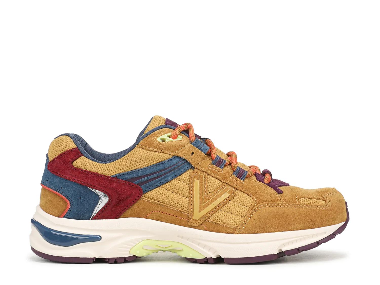 23Walk 2.0 Sneaker - Women's