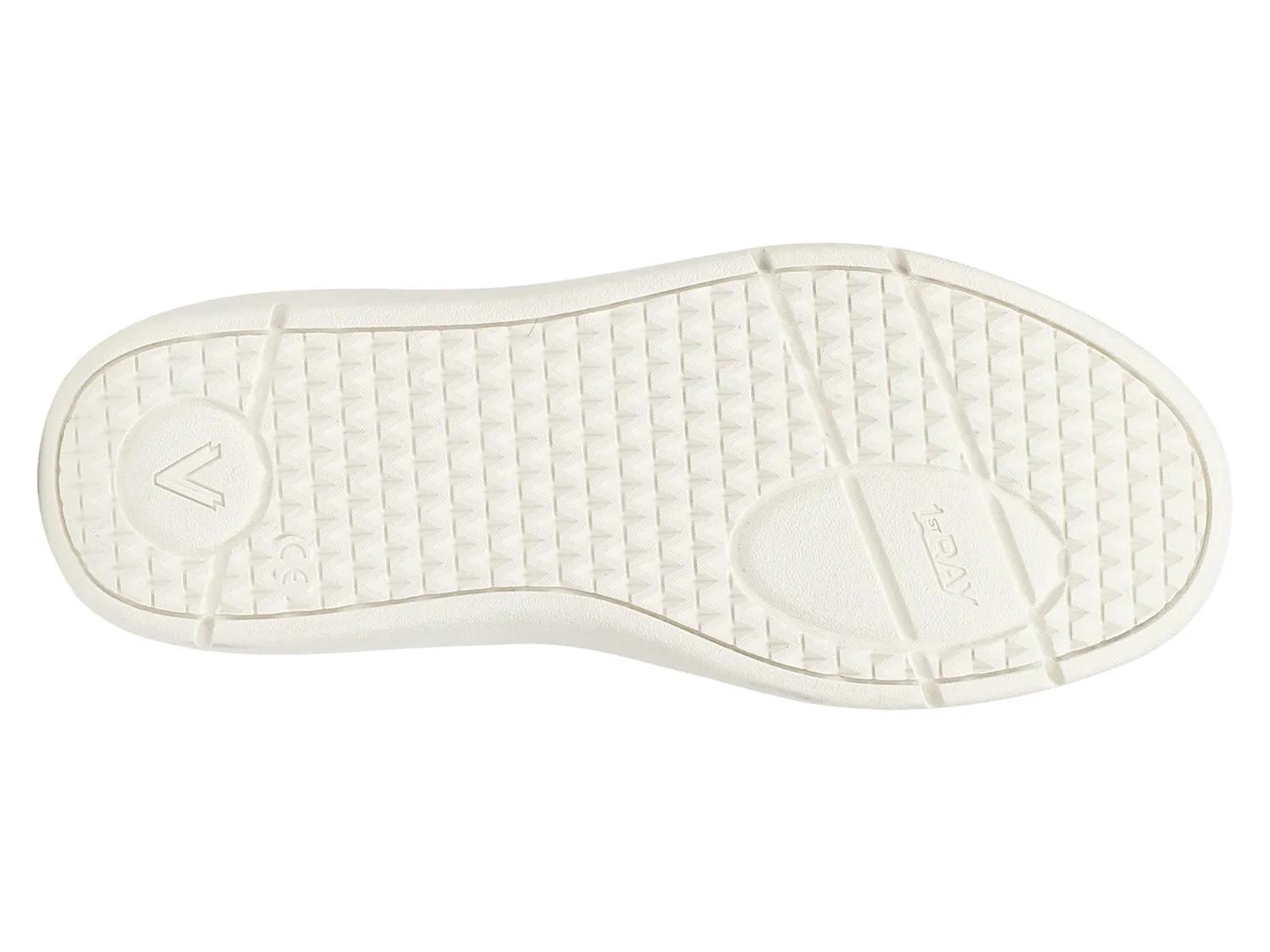 City Walk AXS Sneaker