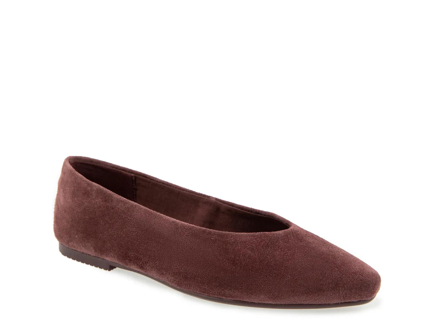 Splendid Latouche Flat In Wine Red