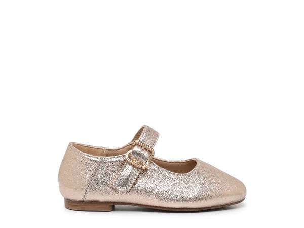 Click to shop girls dress shoes at DSW Designer Shoe Warehouse.