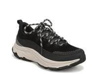 Devotion Max Luxe Trail Shoe Black view