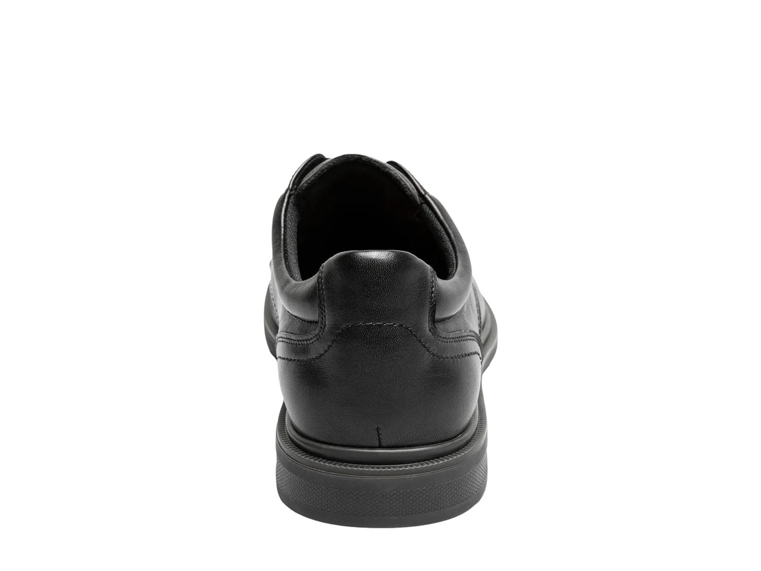 Highrise Hands Free Cap Toe Oxford