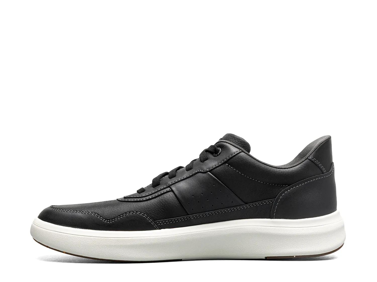 Crosstour Casual Hands Free Sneaker