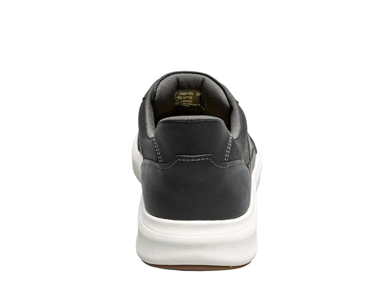Crosstour Casual Hands Free Sneaker