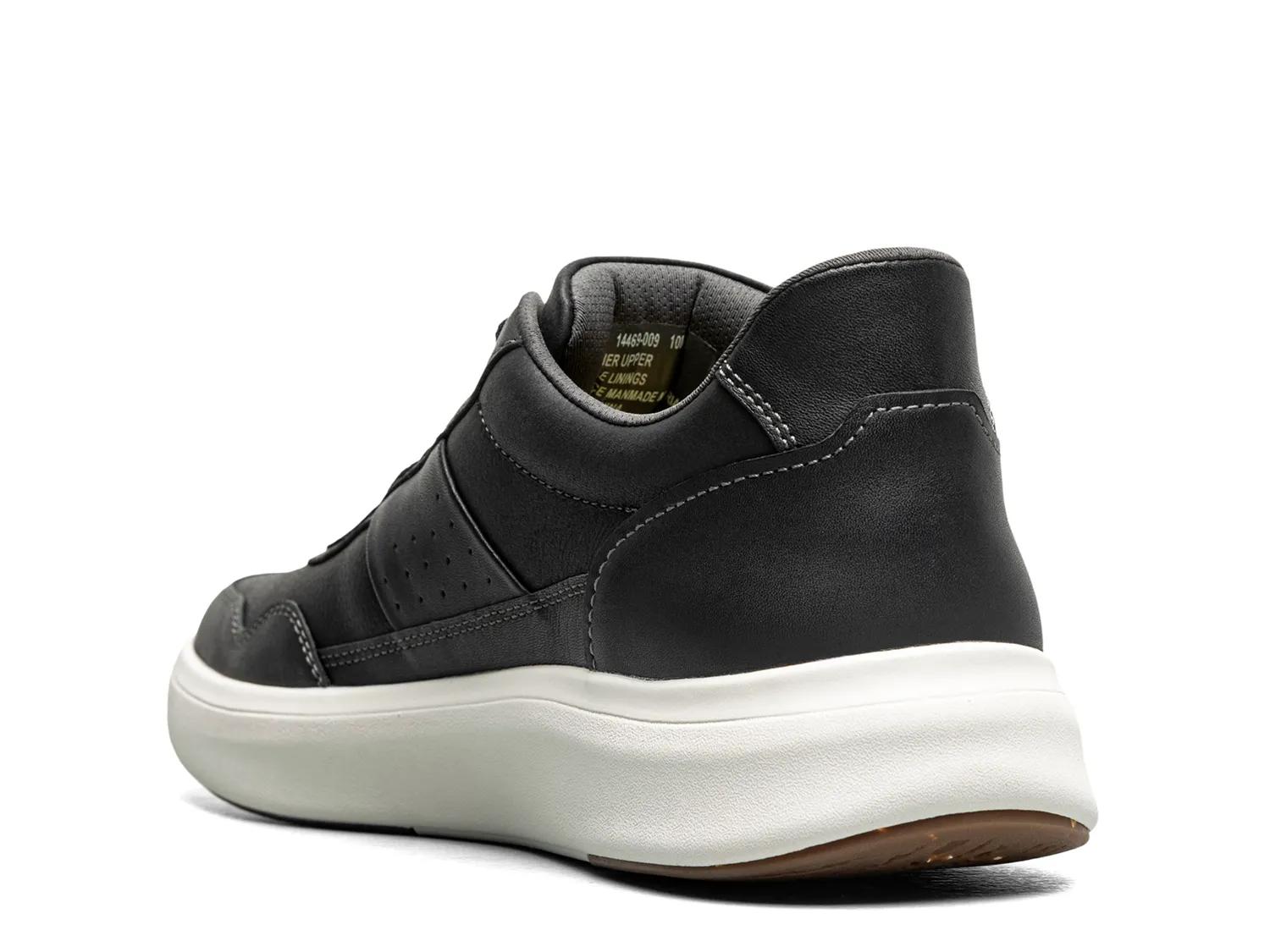 Crosstour Casual Hands Free Sneaker