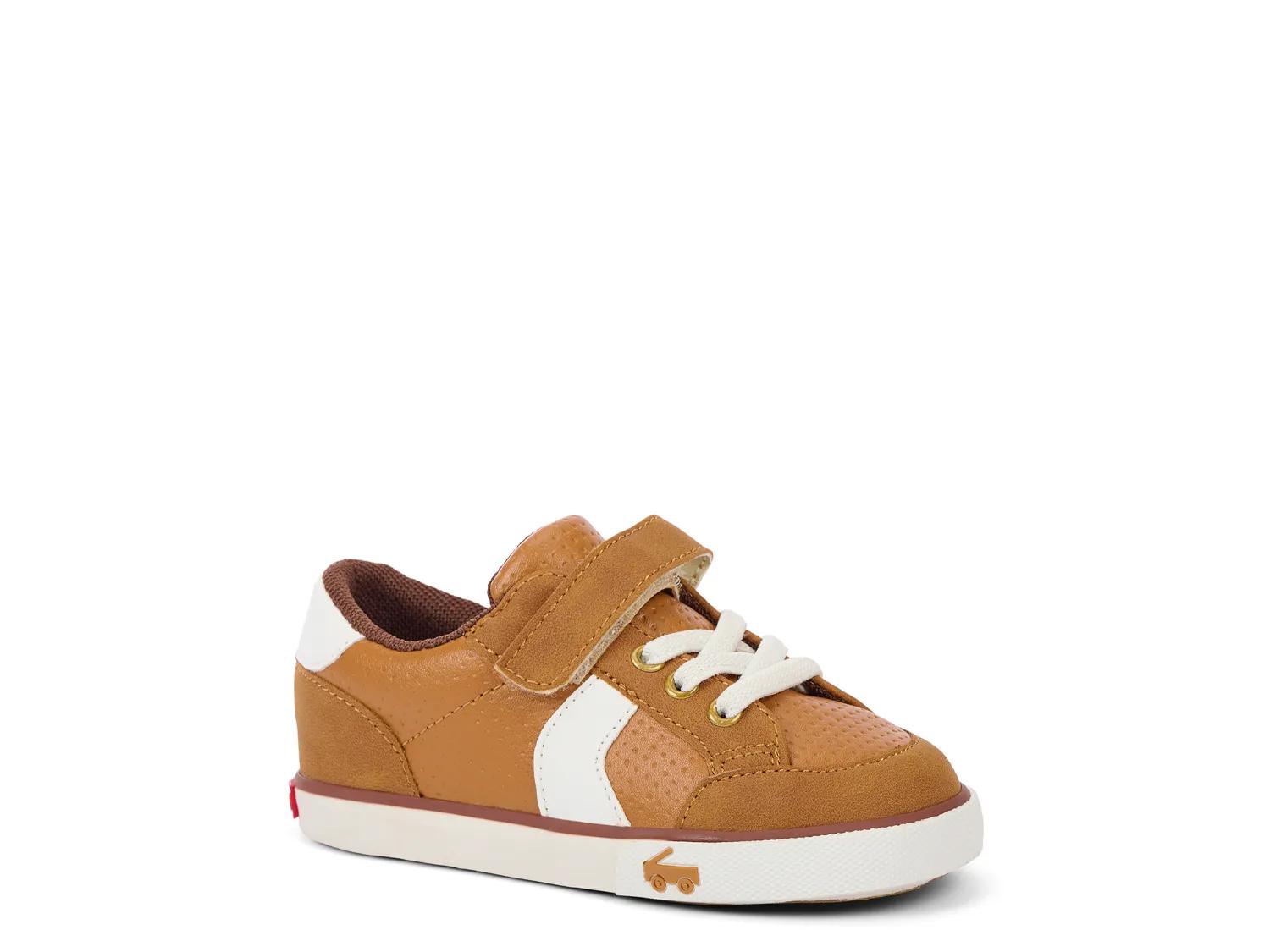 Connor Sneaker