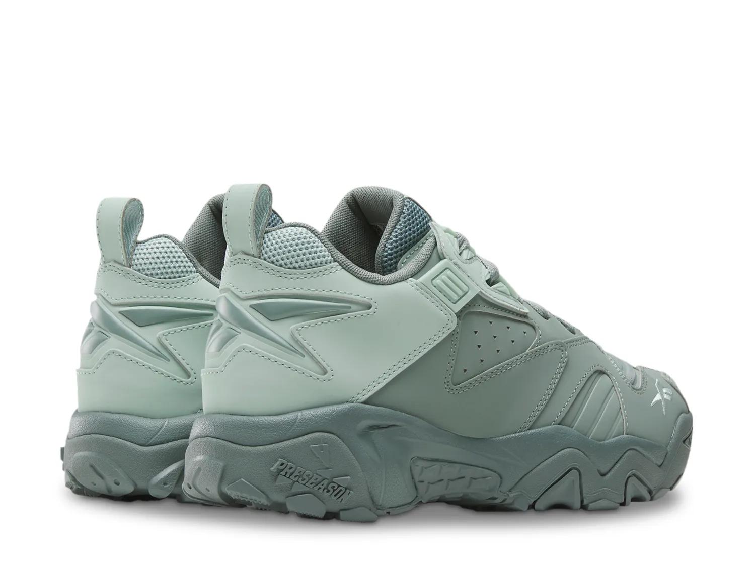 Brutus Low Sneaker - Women's