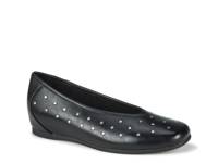 Ryalie Studded Flat Black view