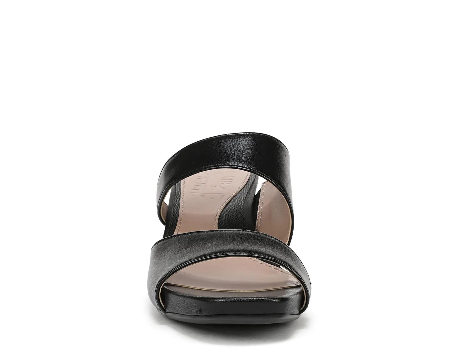 Iman Sandal