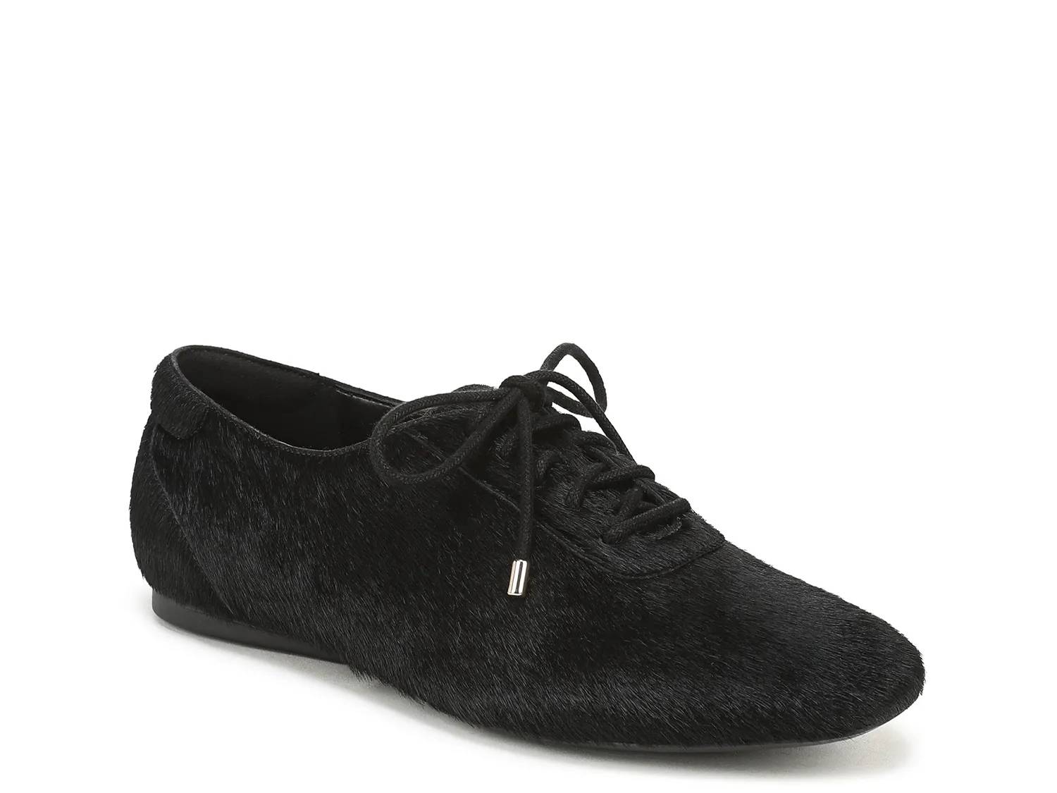 Chazz Sneaker