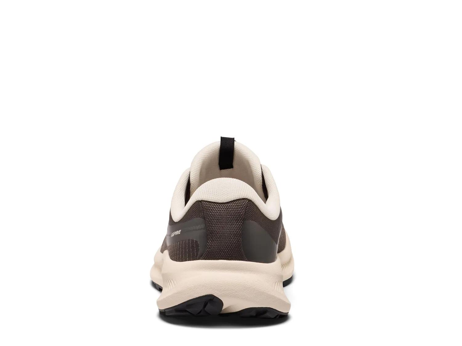 Aspire Sneaker - Women's