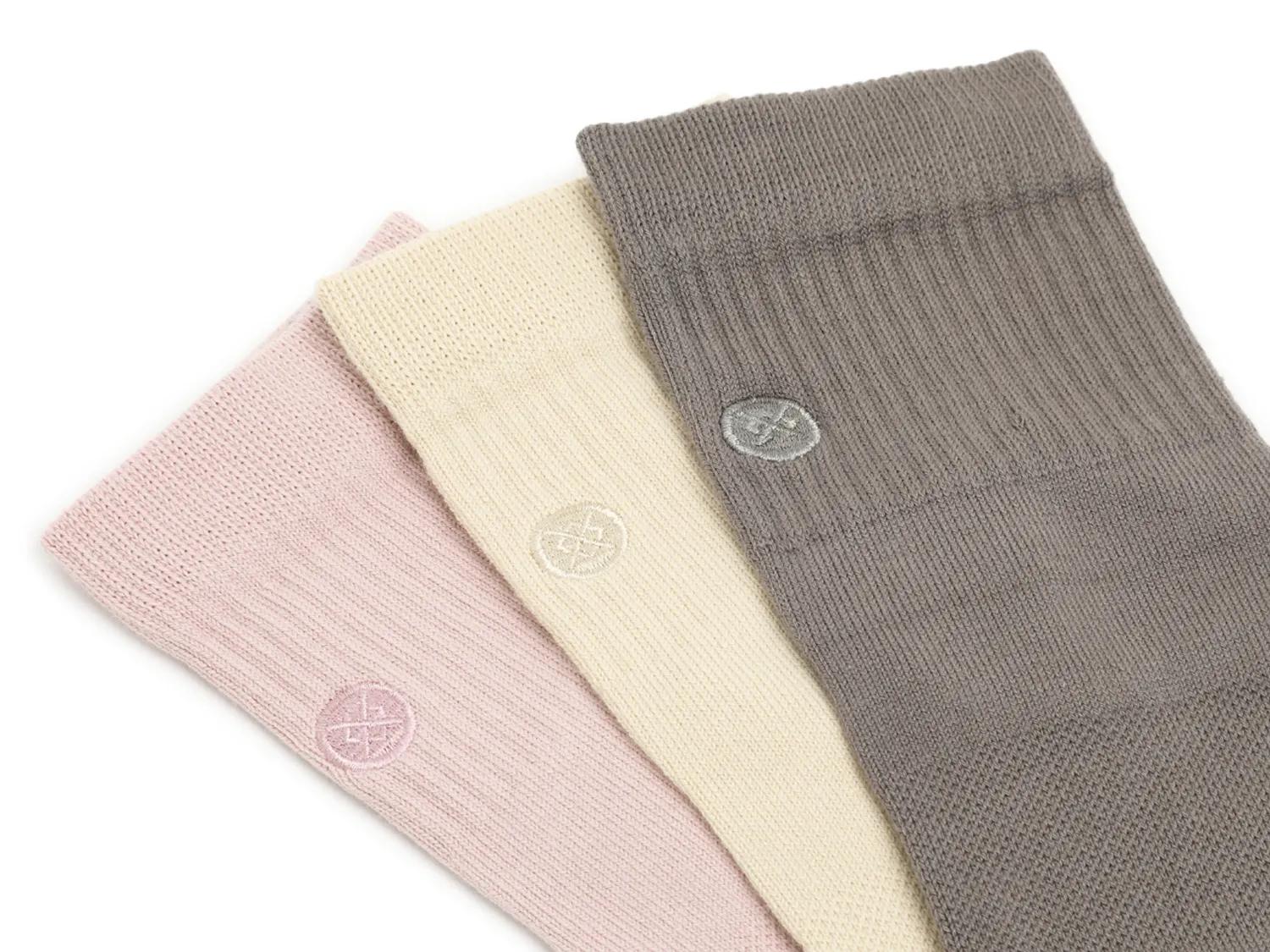 Icon Women's Quarter Socks - 3 Pack