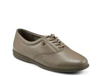 Motion Oxford Wheat Leather view