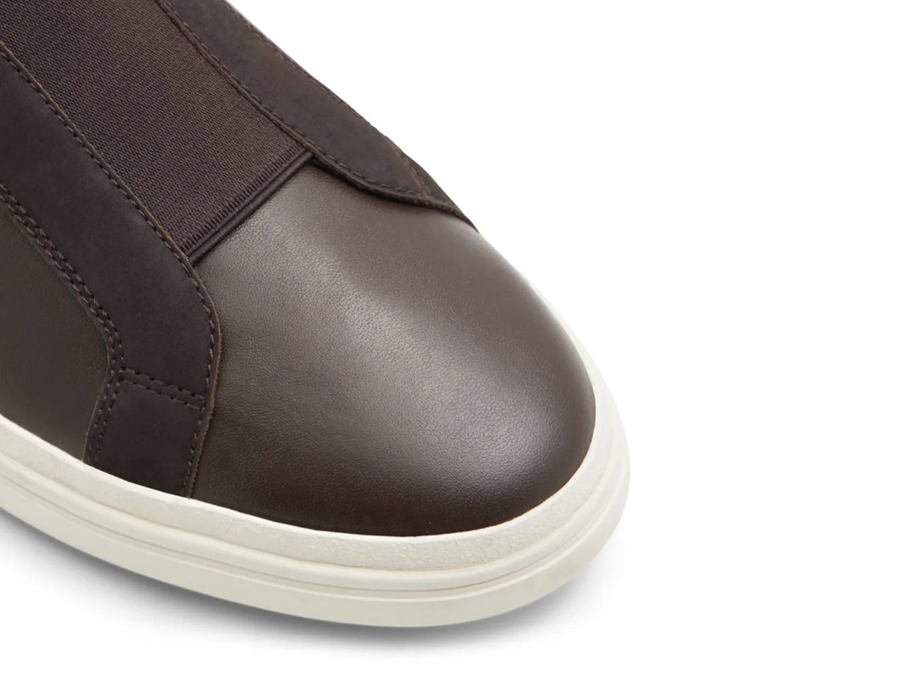 Aros Slip-On Sneaker