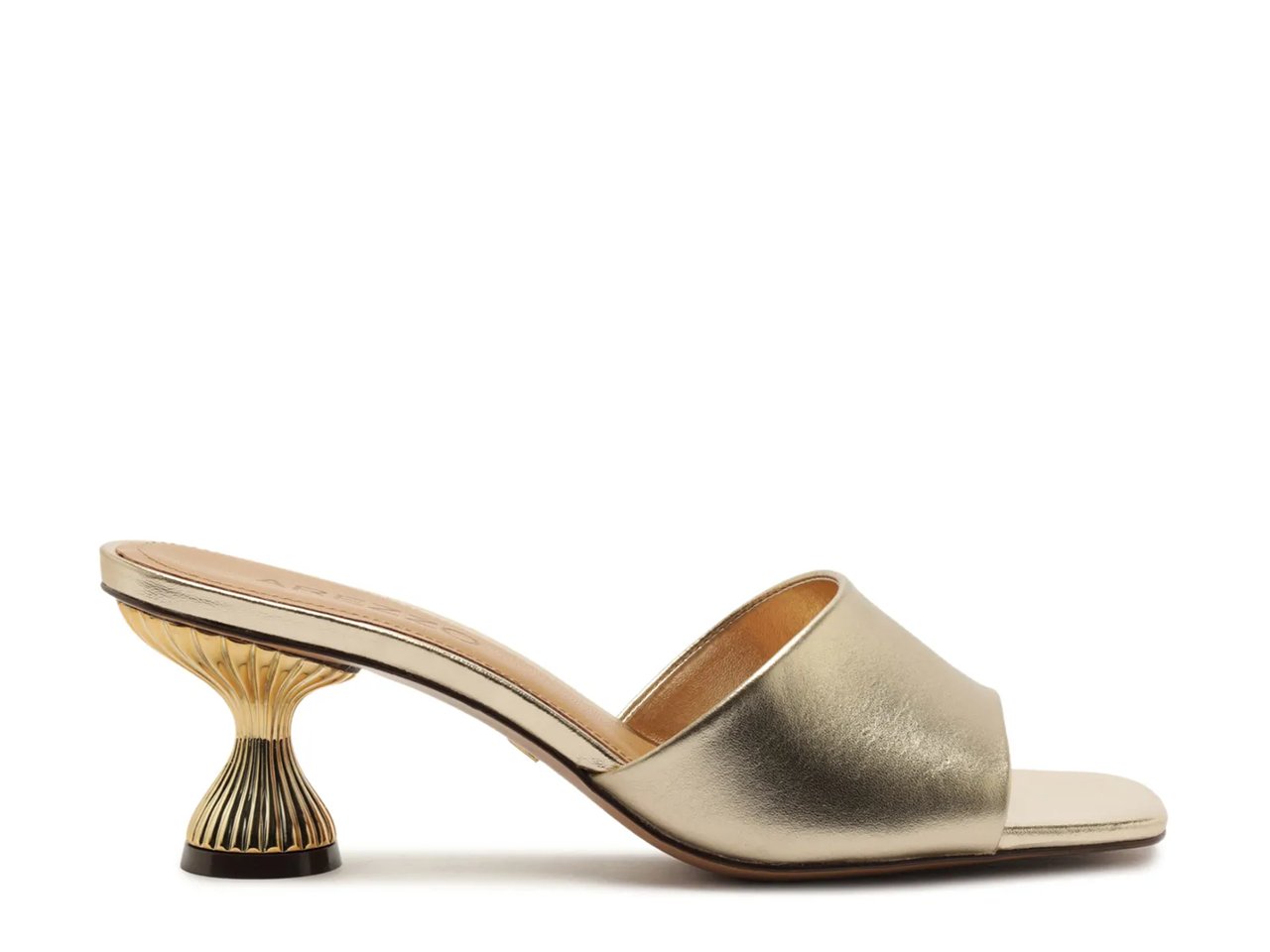 Savi Sandal