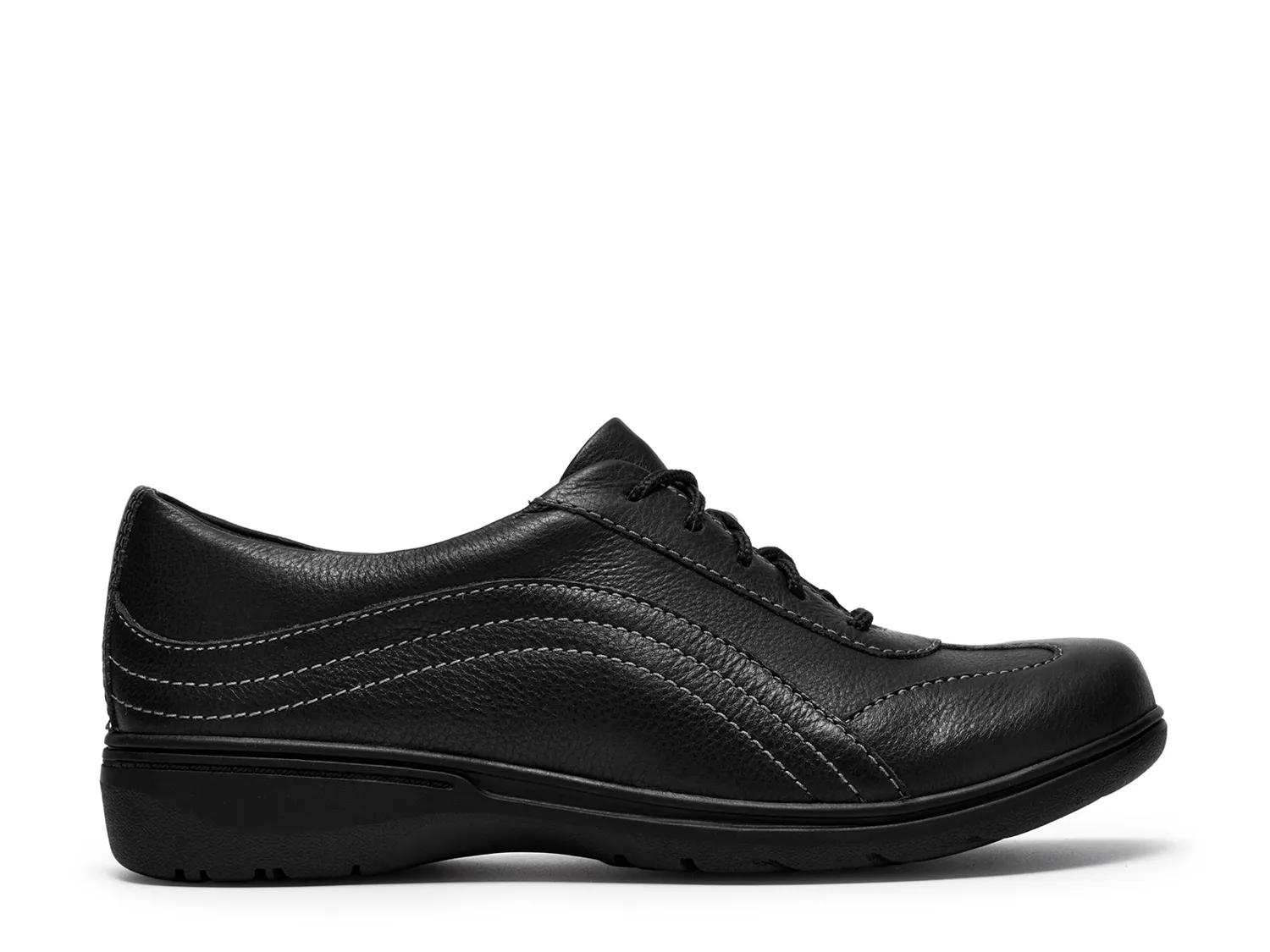 Carleigh Dream Sneaker