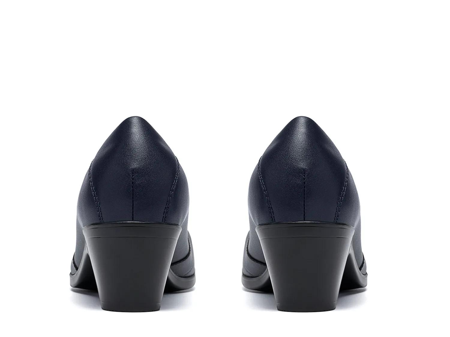 Emily Gracie Pump