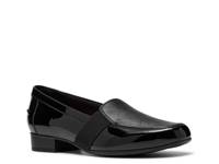 Juliet Beat Loafer Black Patent view