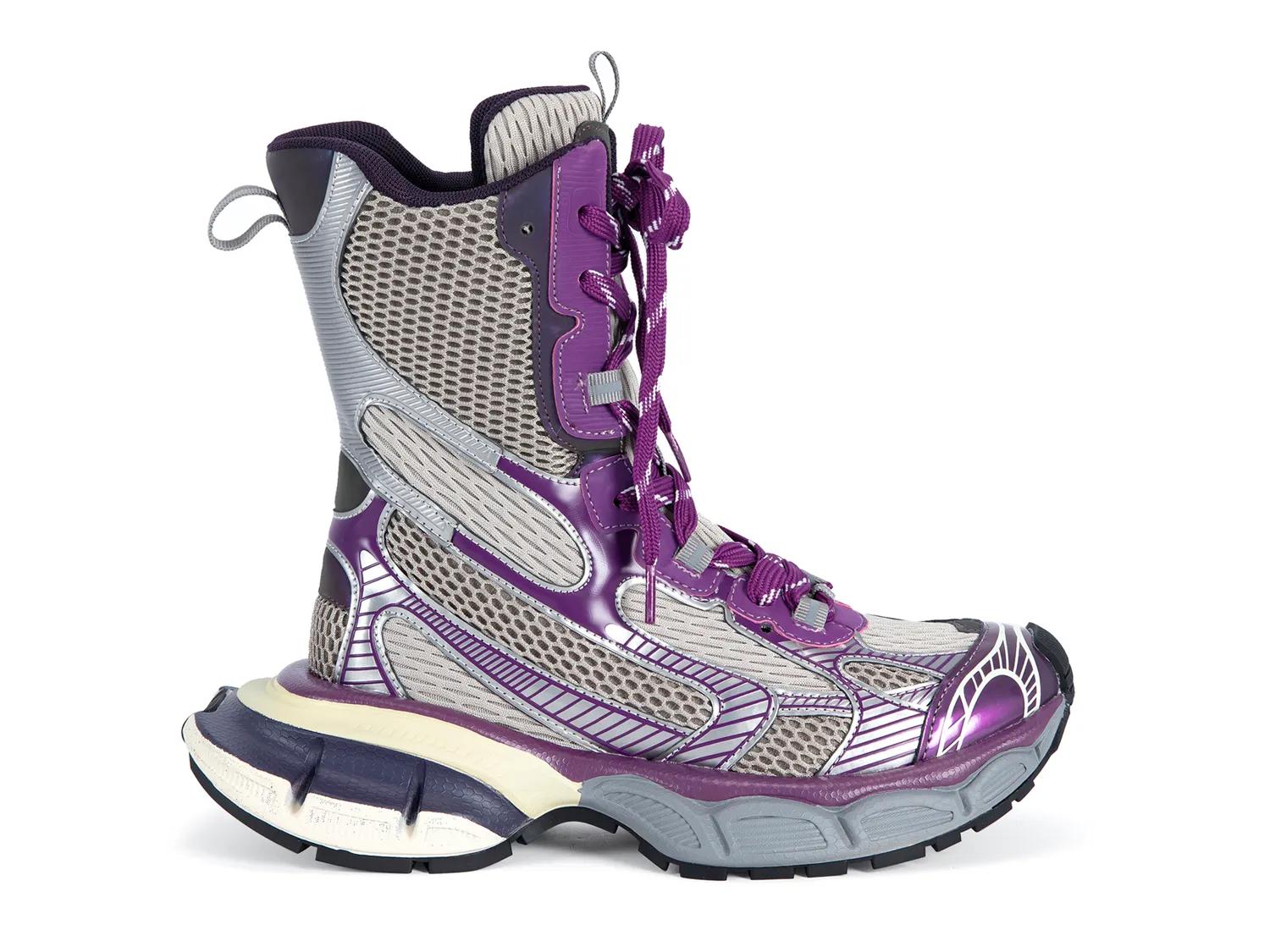 Yvonne Bootie