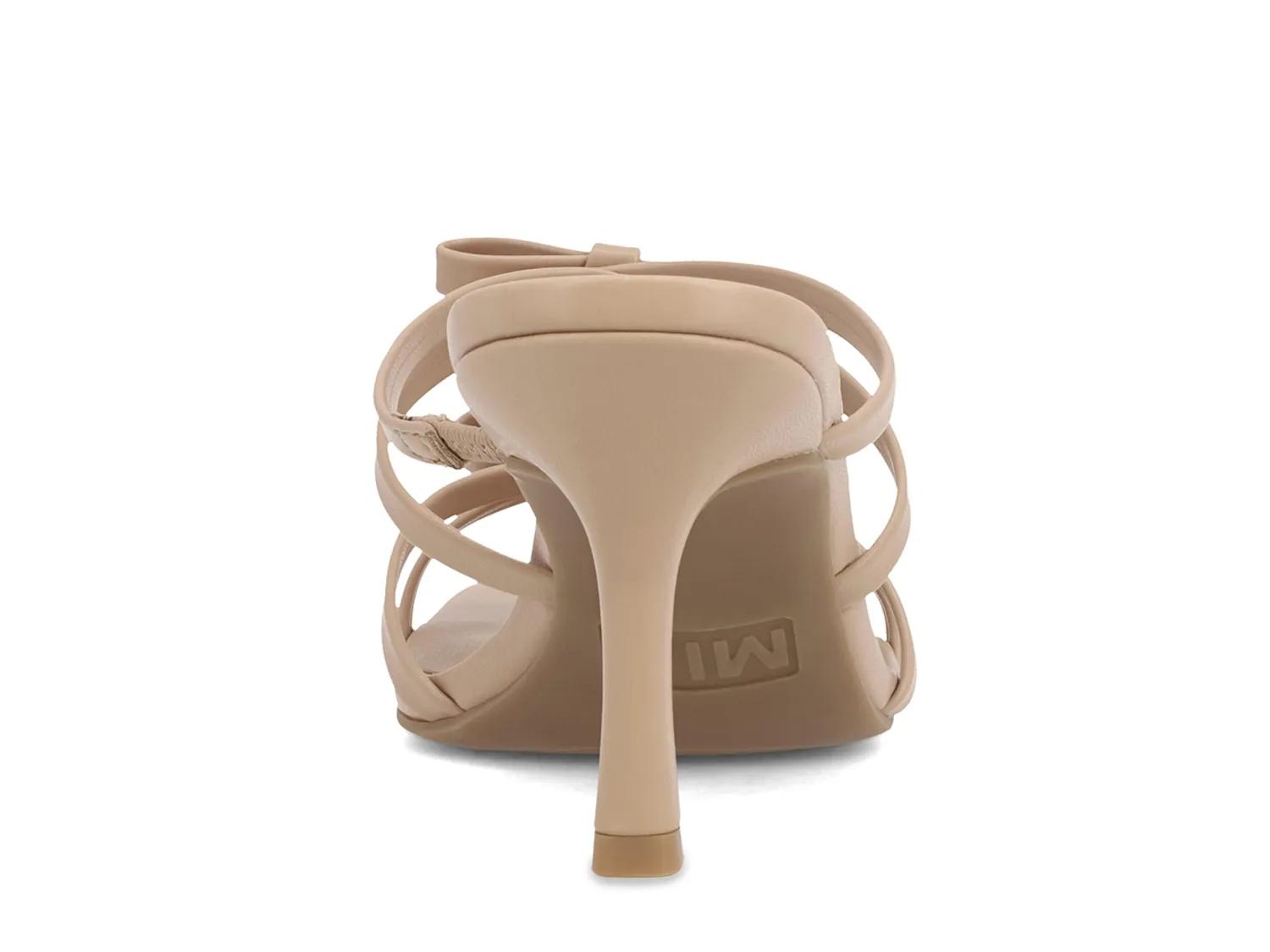 Sonja Sandal