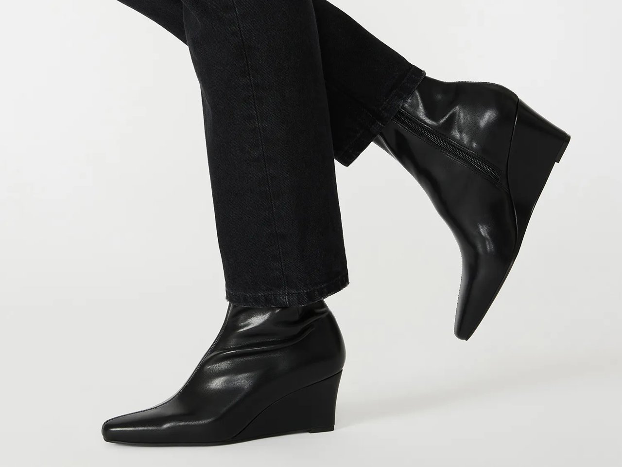Cabrera Wedge Bootie